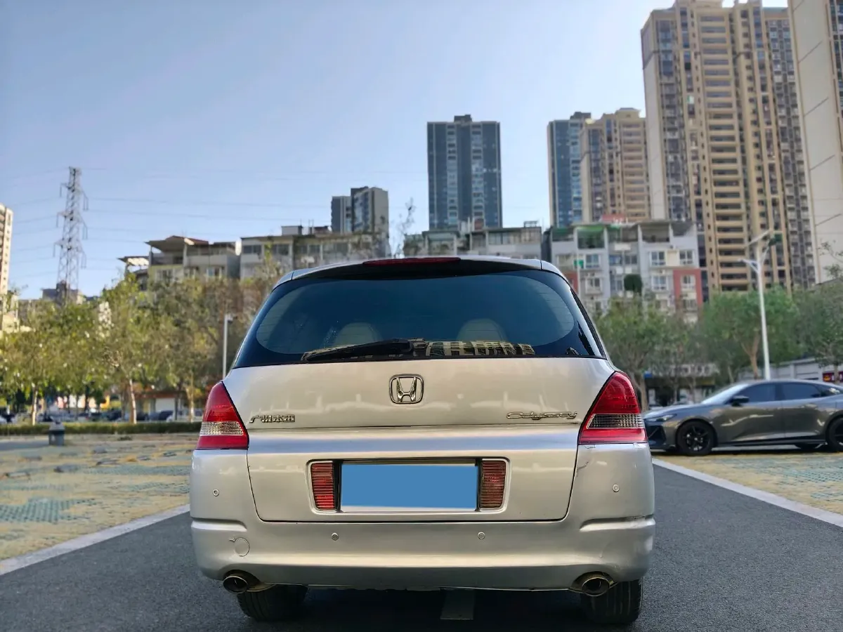 2006 Honda Odyssey 2.4L 170HP L4 5AT,autocango,china used car exporter,china ev exporter,chinese used car exporter,chinese used ev exporter