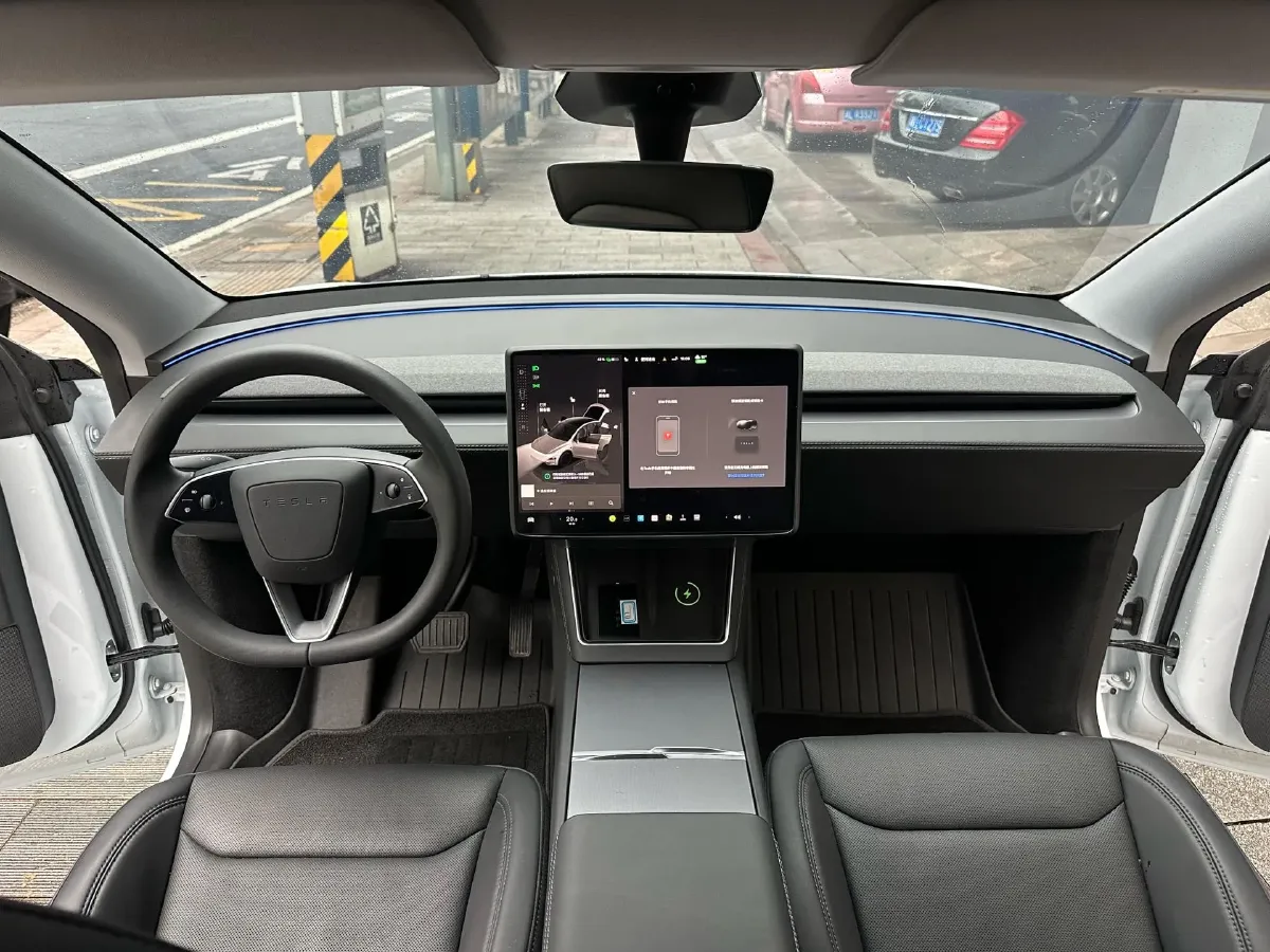 2024 Iveco OuSheng BEV 77.28KWH,autocango,china used car exporter,china ev exporter,chinese used car exporter,chinese used ev exporter