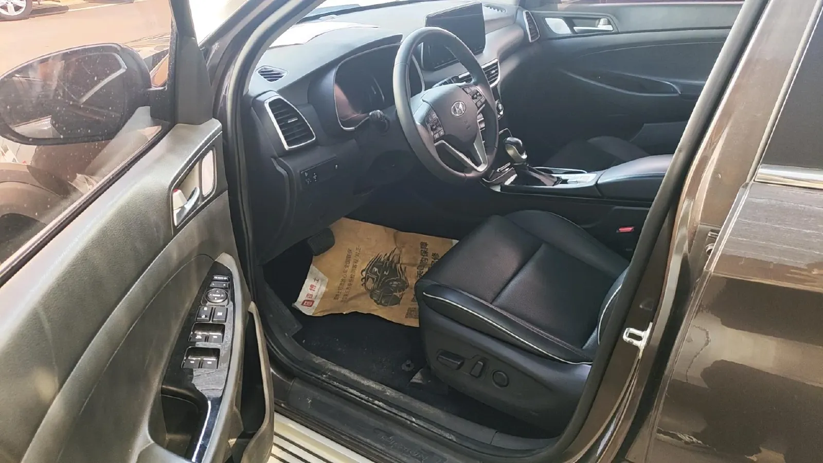 2019 Hyundai Tucson 1.6T 177HP L4 7DCT,autocango,china used car exporter,china ev exporter,chinese used car exporter,chinese used ev exporter