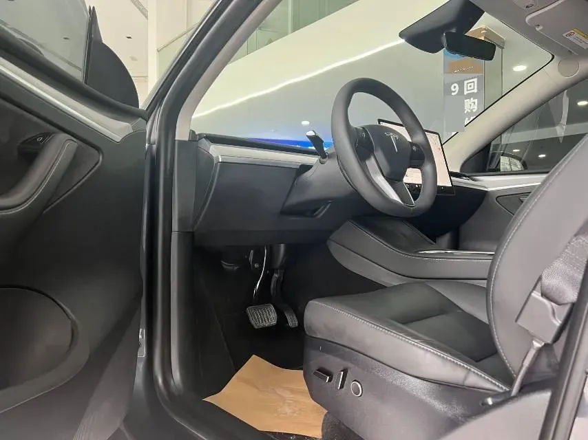 2024 Iveco OuSheng BEV 77.28KWH,autocango,china used car exporter,china ev exporter,chinese used car exporter,chinese used ev exporter