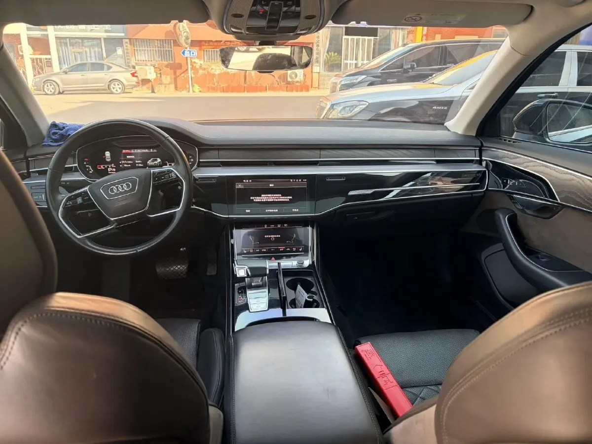 2021 Audi A8 3.0T 286HP V6 8AT,autocango,china used car exporter,china ev exporter,chinese used car exporter,chinese used ev exporter