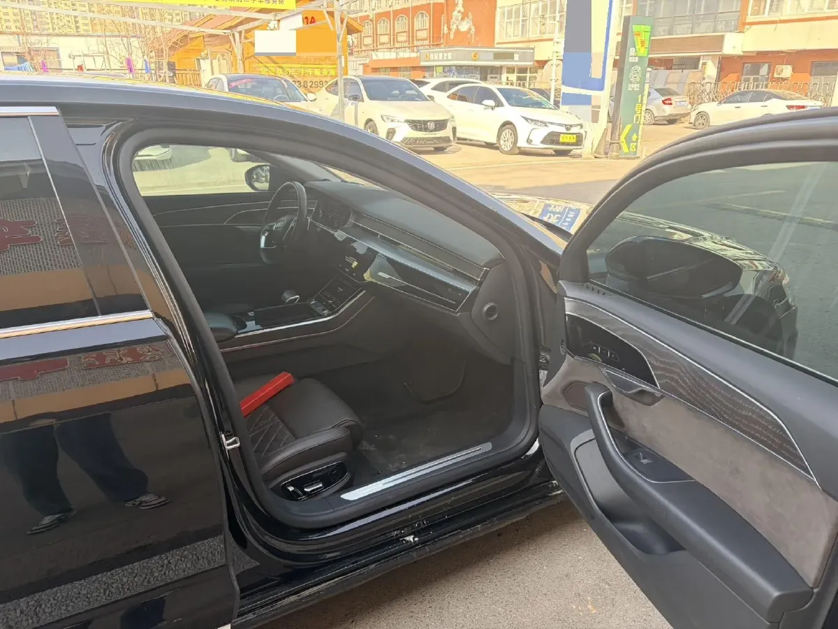 2021 Audi A8 3.0T 286HP V6 8AT,autocango,china used car exporter,china ev exporter,chinese used car exporter,chinese used ev exporter