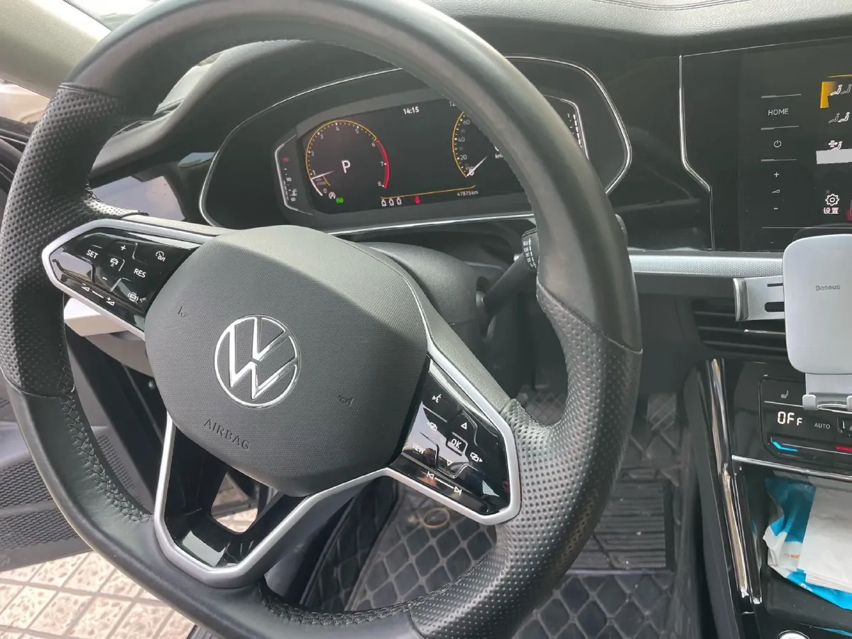 2023 Volkswagen Passat 2.0T 186HP L4 7DCT,autocango,china used car exporter,china ev exporter,chinese used car exporter,chinese used ev exporter