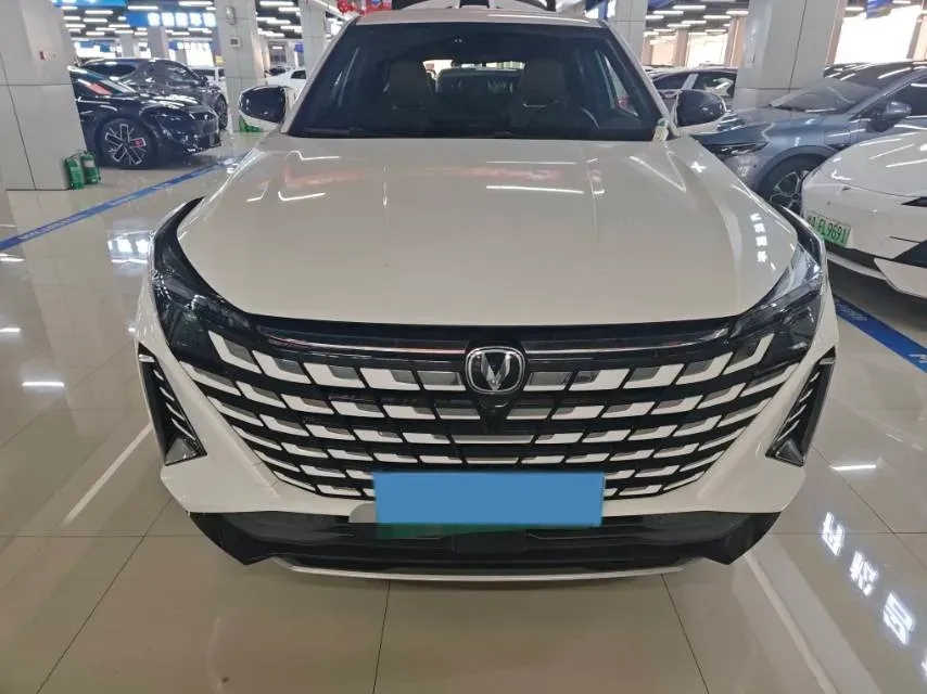 2024 ChangAn UNI-Z 1.5L 98HP L4 E-CVT PHEV 18.4KWH,autocango,china used car exporter,china ev exporter,chinese used car exporter,chinese used ev exporter