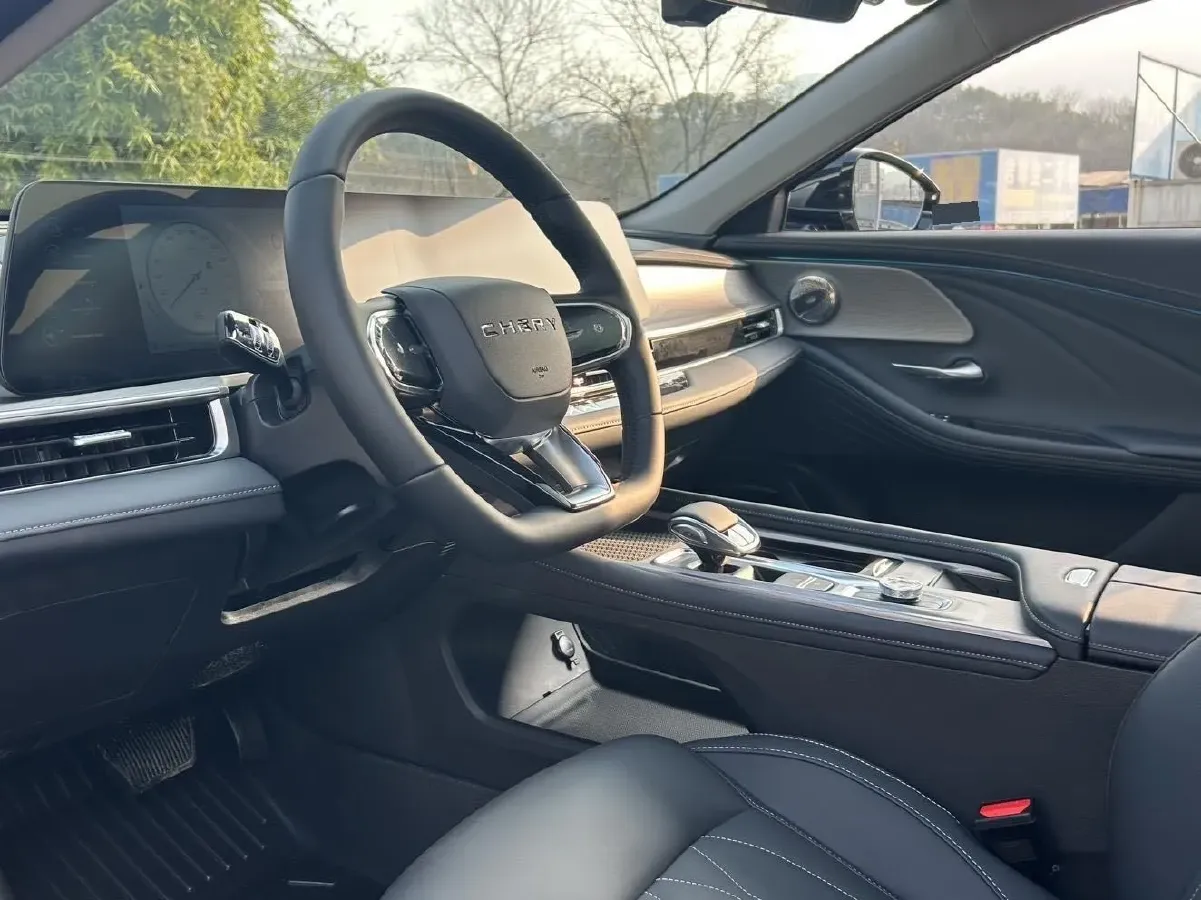 2025 Chery Arrizo 8 1.6T 197HP L4 7DCT,autocango,china used car exporter,china ev exporter,chinese used car exporter,chinese used ev exporter