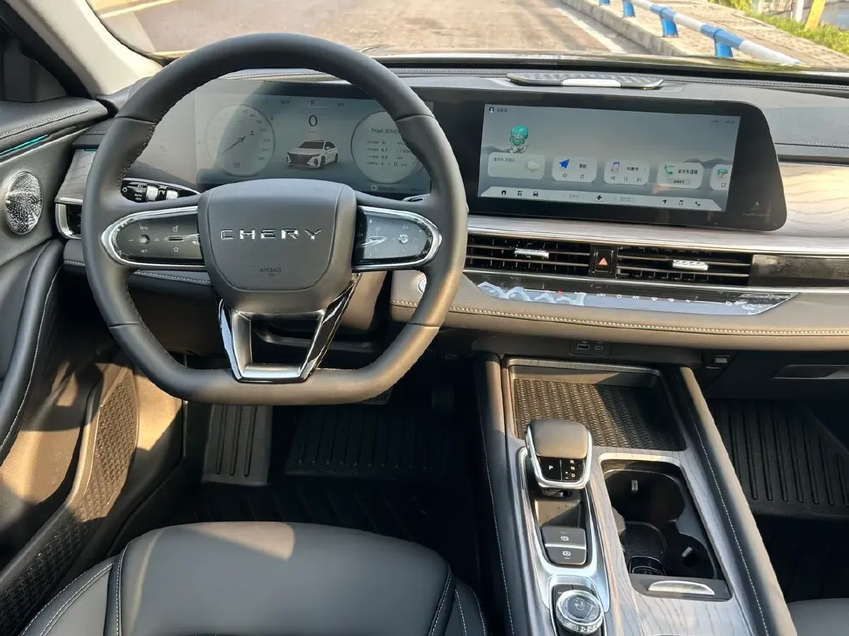 2025 Chery Arrizo 8 1.6T 197HP L4 7DCT,autocango,china used car exporter,china ev exporter,chinese used car exporter,chinese used ev exporter