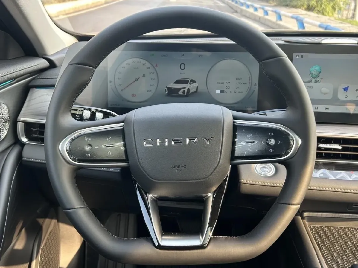 2025 Chery Arrizo 8 1.6T 197HP L4 7DCT,autocango,china used car exporter,china ev exporter,chinese used car exporter,chinese used ev exporter
