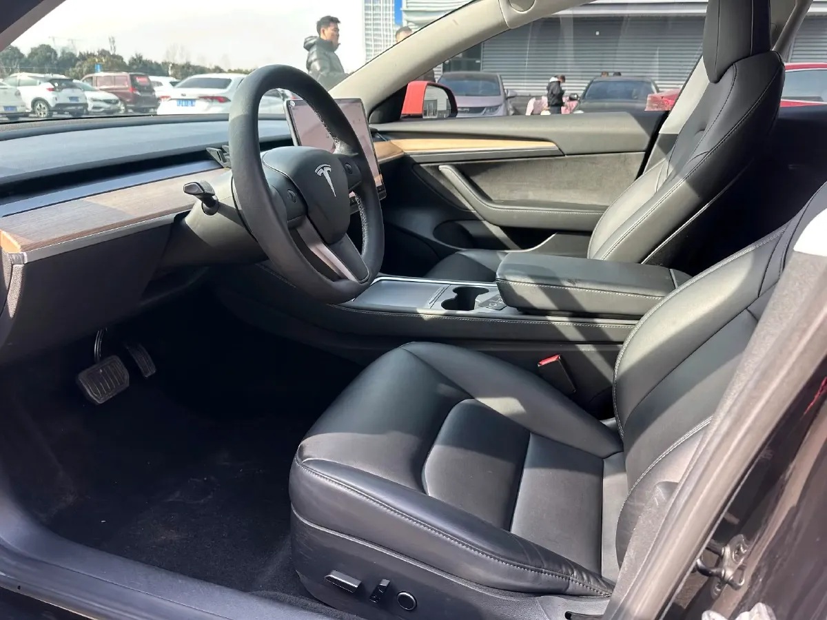 2022 Tesla Model 3 BEV 60KWH,autocango,china used car exporter,china ev exporter,chinese used car exporter,chinese used ev exporter