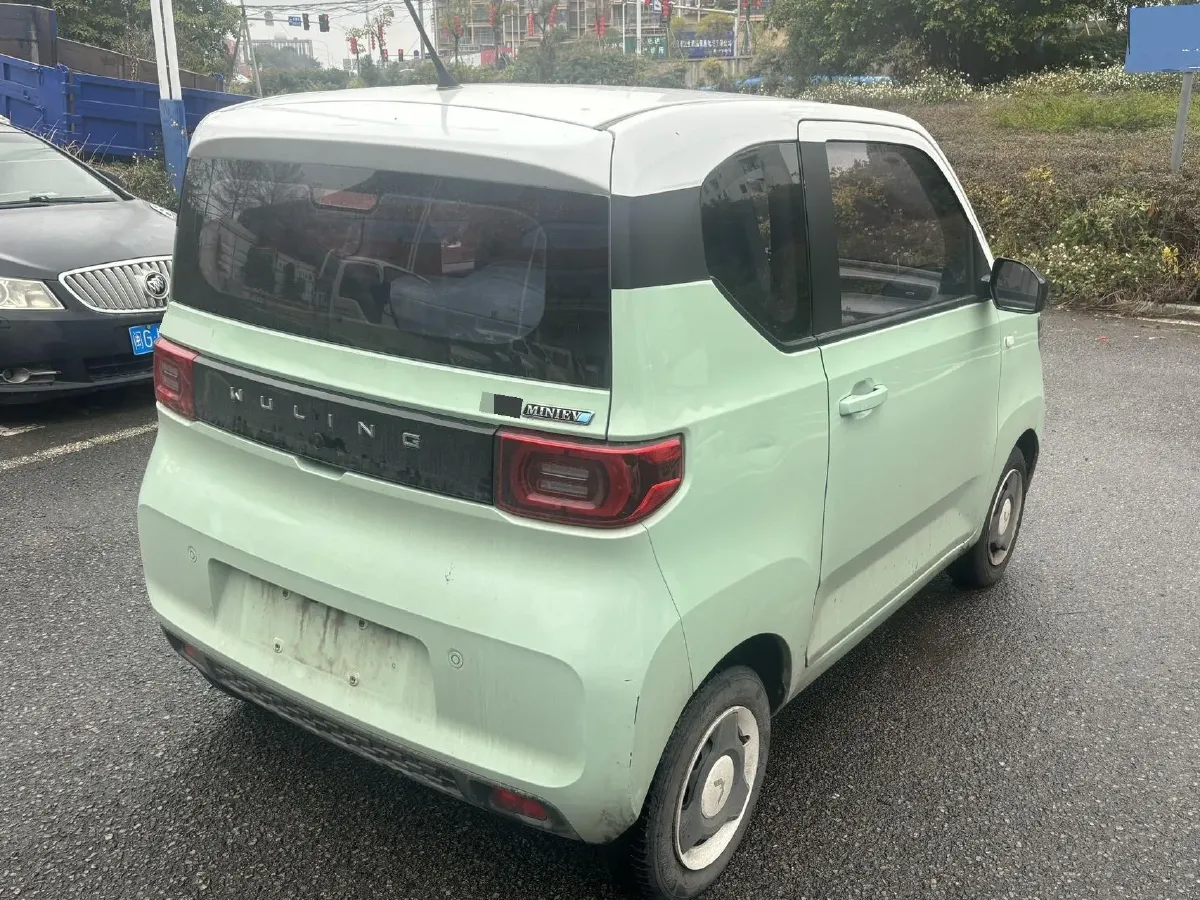 2021 WuLing HongGuang MINI EV BEV 9KWH,autocango,china used car exporter,china ev exporter,chinese used car exporter,chinese used ev exporter