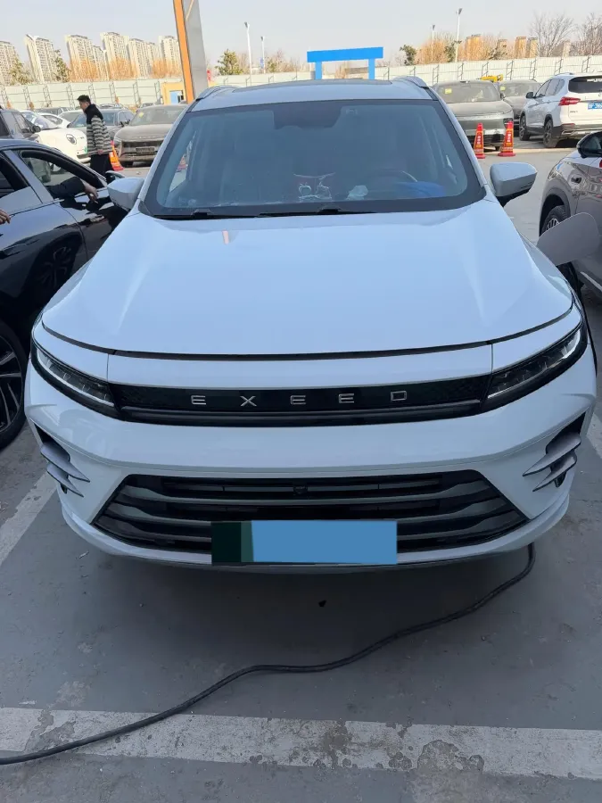 2022 DongFeng Forthing T5 1.5T 165HP L4 6AT,autocango,china used car exporter,china ev exporter,chinese used car exporter,chinese used ev exporter