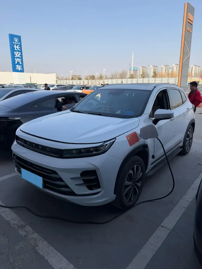 2022 DongFeng Forthing T5 1.5T 165HP L4 6AT,autocango,china used car exporter,china ev exporter,chinese used car exporter,chinese used ev exporter