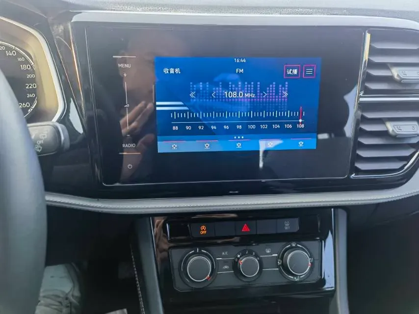 2023 Jetta VS5 1.4T 150HP L4 6AT,autocango,china used car exporter,china ev exporter,chinese used car exporter,chinese used ev exporter