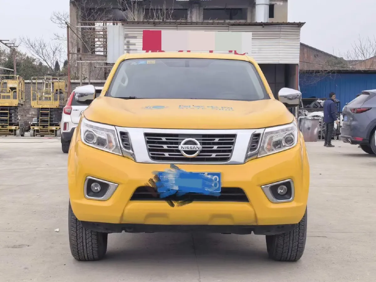 2021 Nissan Navara 2.5L 190HP L4 7AT,autocango,china used car exporter,china ev exporter,chinese used car exporter,chinese used ev exporter