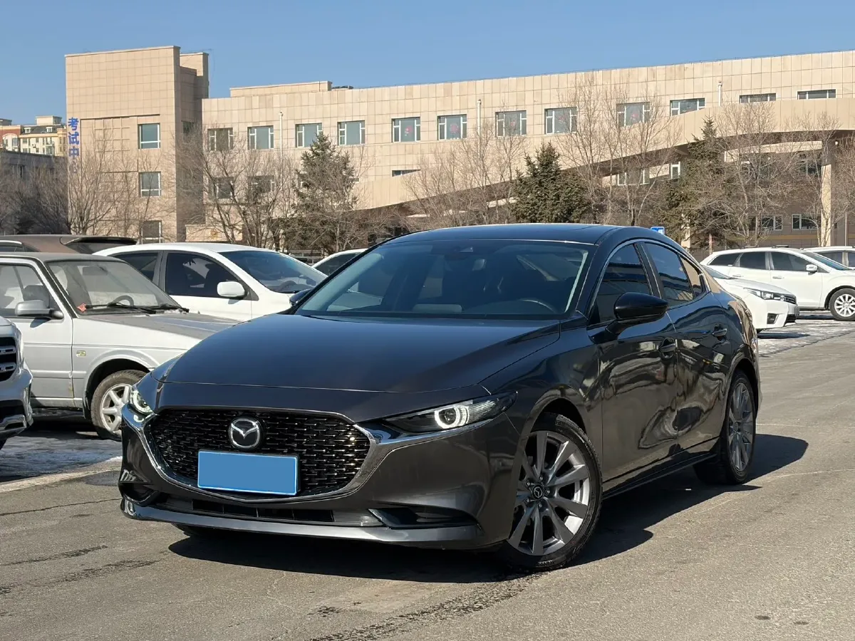 2022 Mazda 3 Axela 2.0L 158HP L4 6AT,autocango,china used car exporter,china ev exporter,chinese used car exporter,chinese used ev exporter