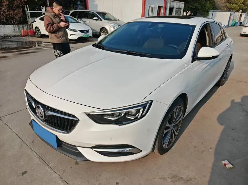 2019 Buick Regal 2.0T 261HP L4 9AT,autocango,china used car exporter,china ev exporter,chinese used car exporter,chinese used ev exporter