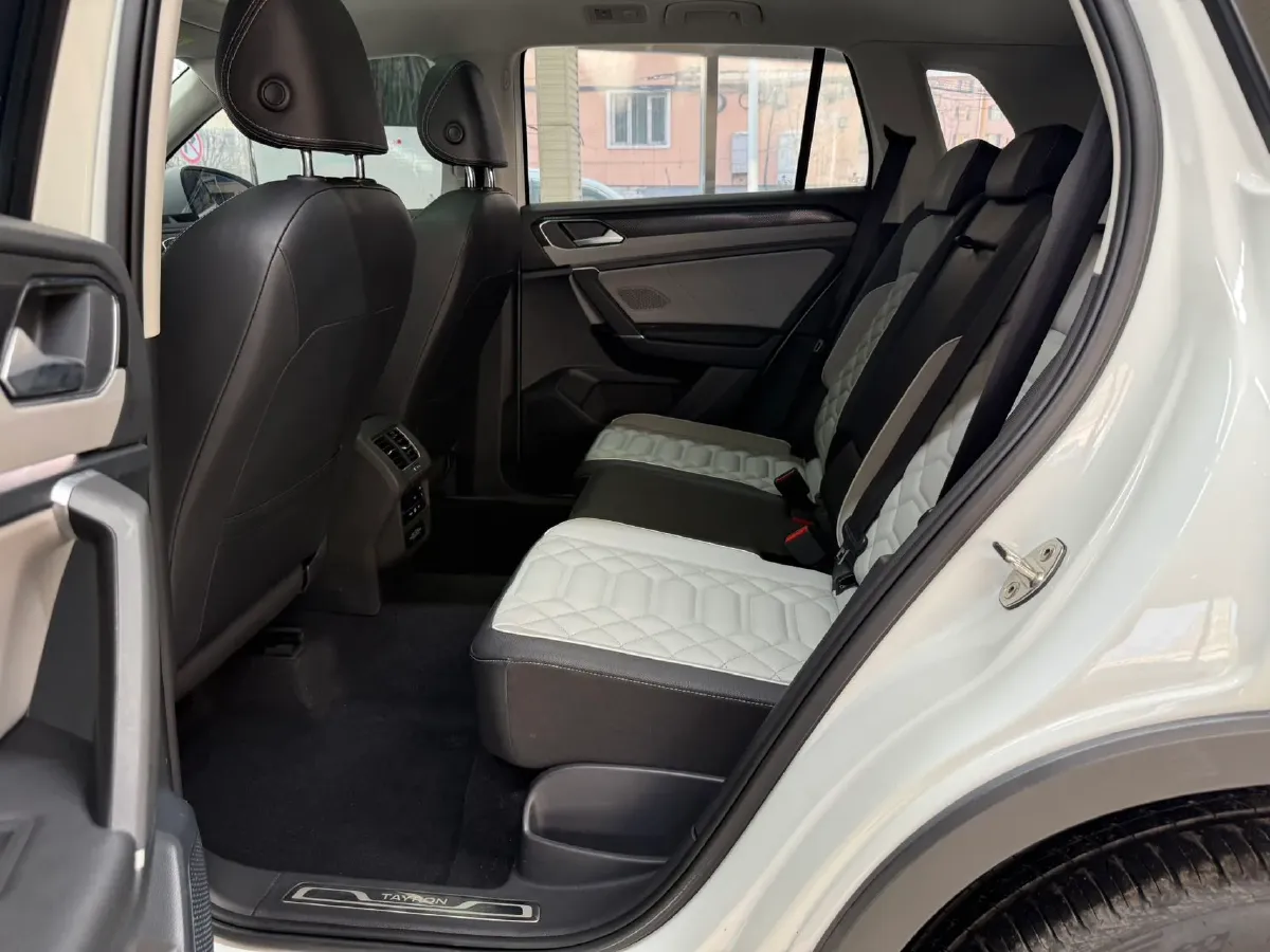 2023 Volkswagen Tayron 1.4T 150HP L4 7DCT,autocango,china used car exporter,china ev exporter,chinese used car exporter,chinese used ev exporter