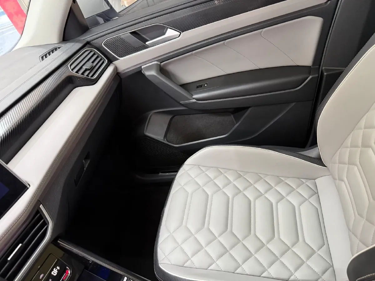 2023 Volkswagen Tayron 1.4T 150HP L4 7DCT,autocango,china used car exporter,china ev exporter,chinese used car exporter,chinese used ev exporter