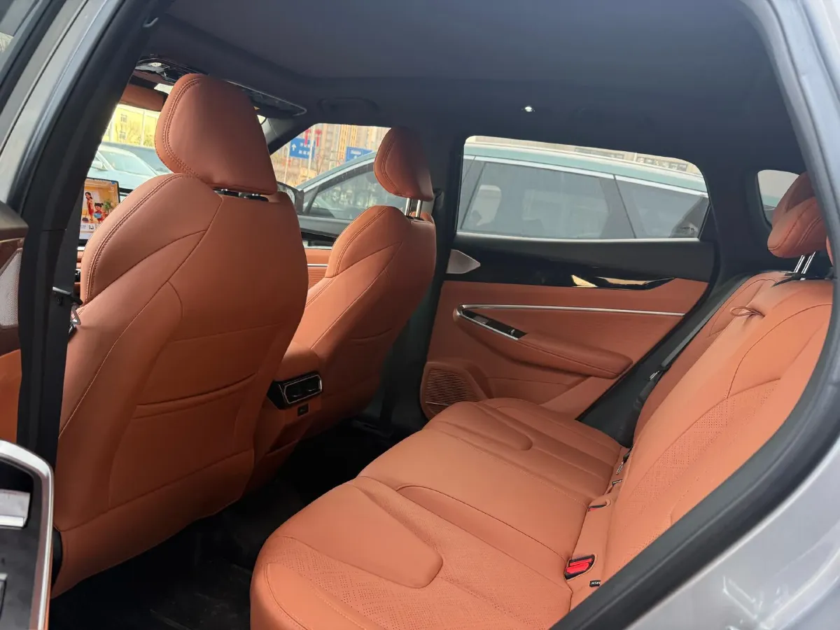 2026 Geely Azkarra 1.5T 181HP L4 7DCT,autocango,china used car exporter,china ev exporter,chinese used car exporter,chinese used ev exporter