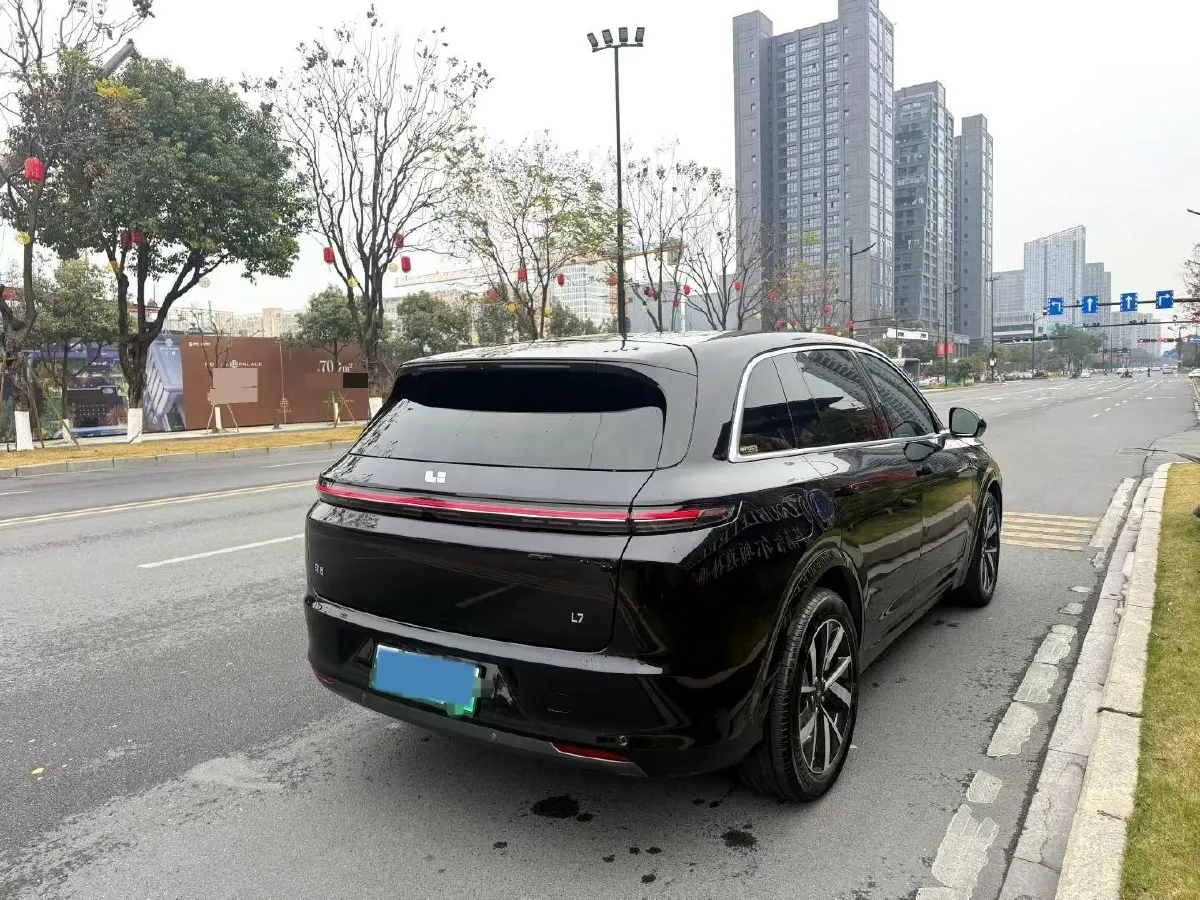 2023 Li L7 Range Extended 154HP REEV 40.9KWH,autocango,china used car exporter,china ev exporter,chinese used car exporter,chinese used ev exporter