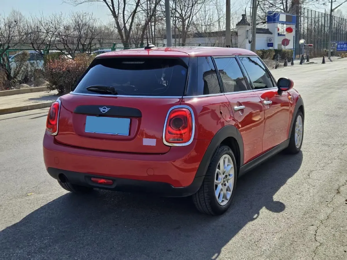 2019 MINI MINI 1.5T 102HP L3 7DCT,autocango,china used car exporter,china ev exporter,chinese used car exporter,chinese used ev exporter