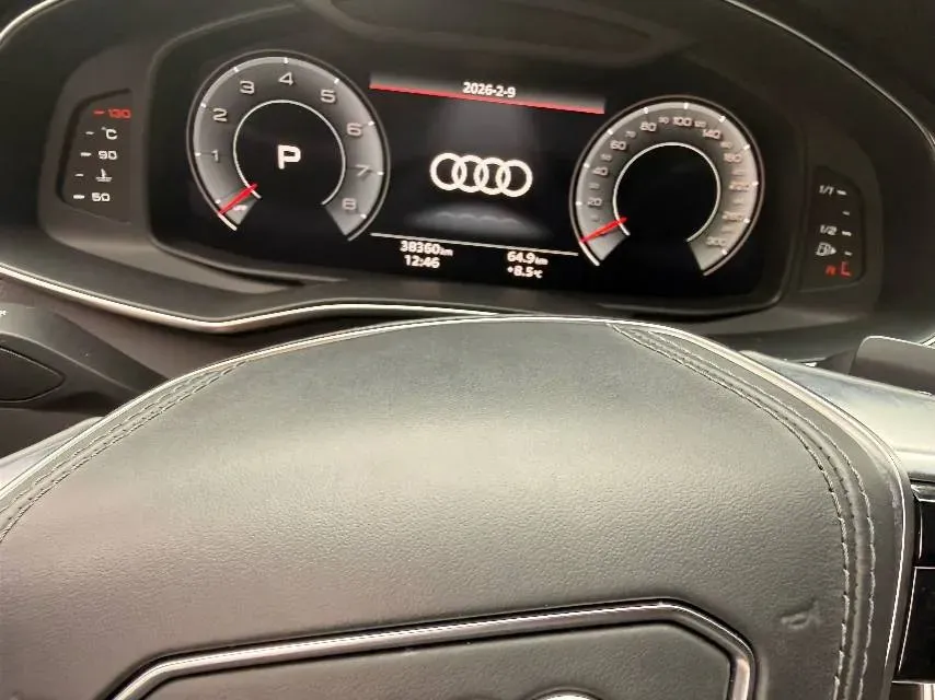 2023 Audi A6L 2.0T 245HP L4 7DCT,autocango,china used car exporter,china ev exporter,chinese used car exporter,chinese used ev exporter