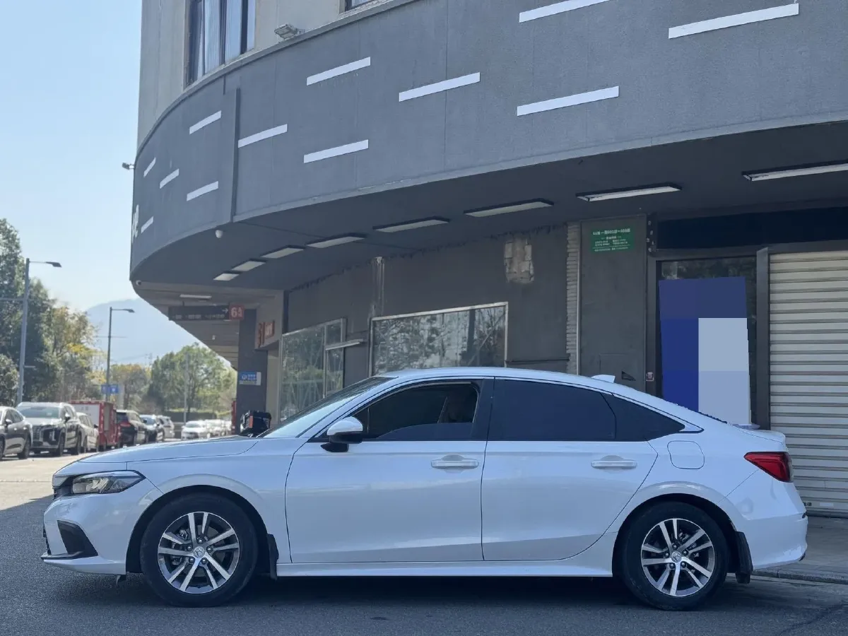 2022 Honda Civic 1.5T 182HP L4 CVT,autocango,china used car exporter,china ev exporter,chinese used car exporter,chinese used ev exporter
