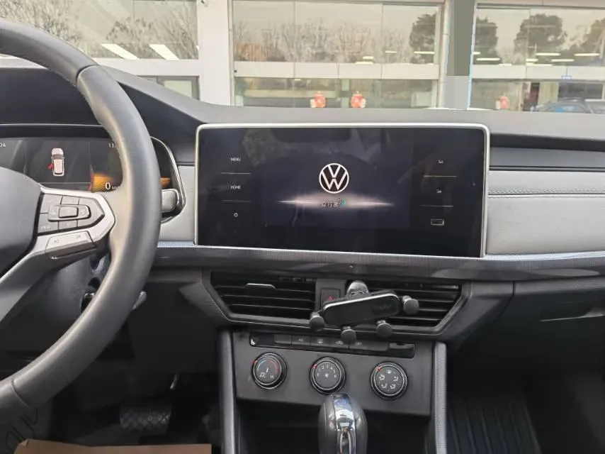 2023 Volkswagen Bora 1.5L 113HP L4 6AT,autocango,china used car exporter,china ev exporter,chinese used car exporter,chinese used ev exporter