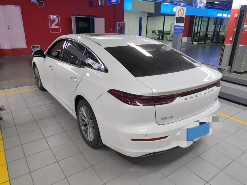 2024 Bestune B70 2.0T 224HP L4 6AT,autocango,china used car exporter,china ev exporter,chinese used car exporter,chinese used ev exporter