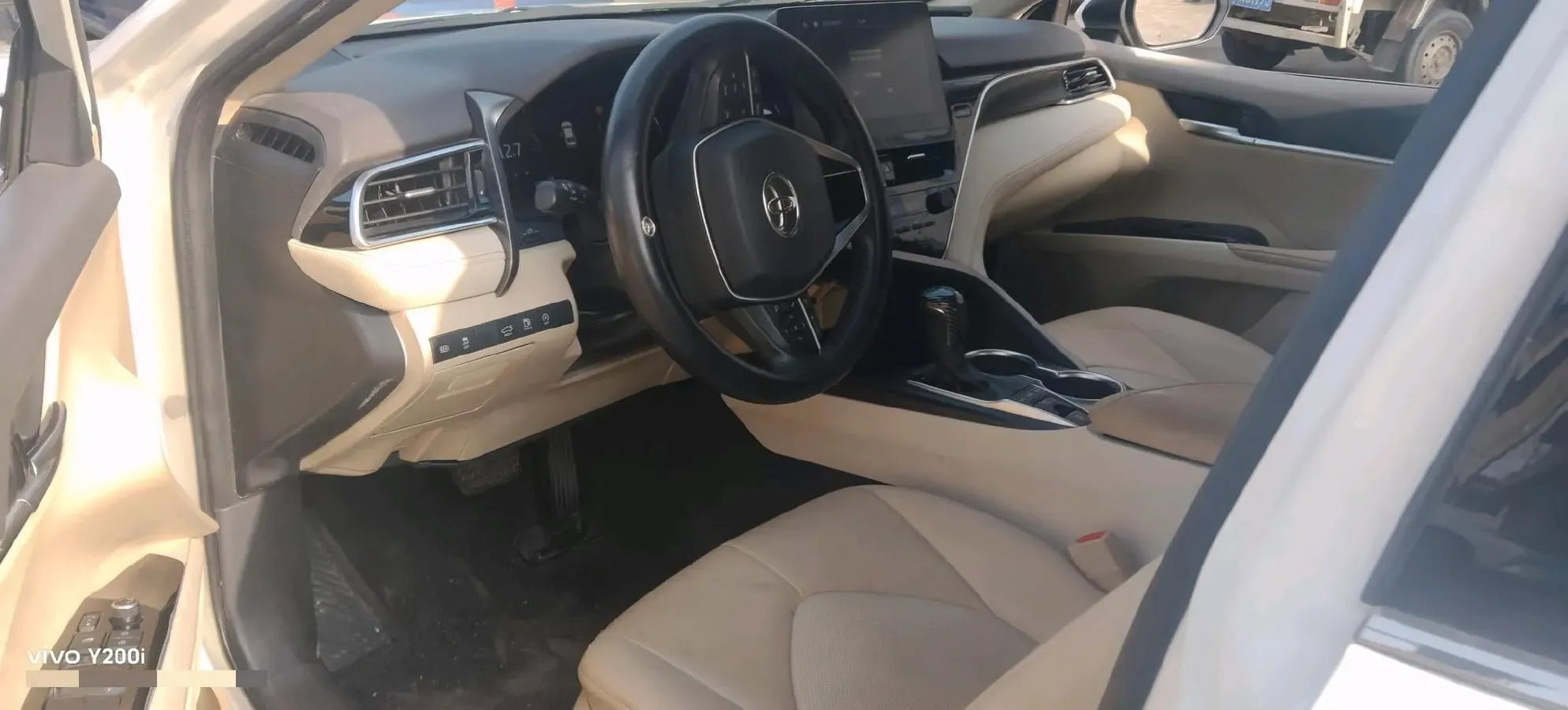 2021 Toyota Camry 2.5L 209HP L4 8AT,autocango,china used car exporter,china ev exporter,chinese used car exporter,chinese used ev exporter