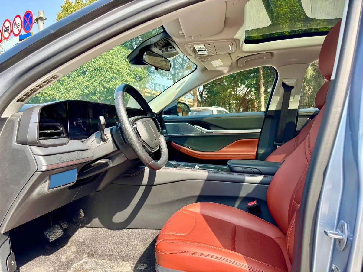 2024 Lincoln Z 2.0T 261HP L4 8AT,autocango,china used car exporter,china ev exporter,chinese used car exporter,chinese used ev exporter