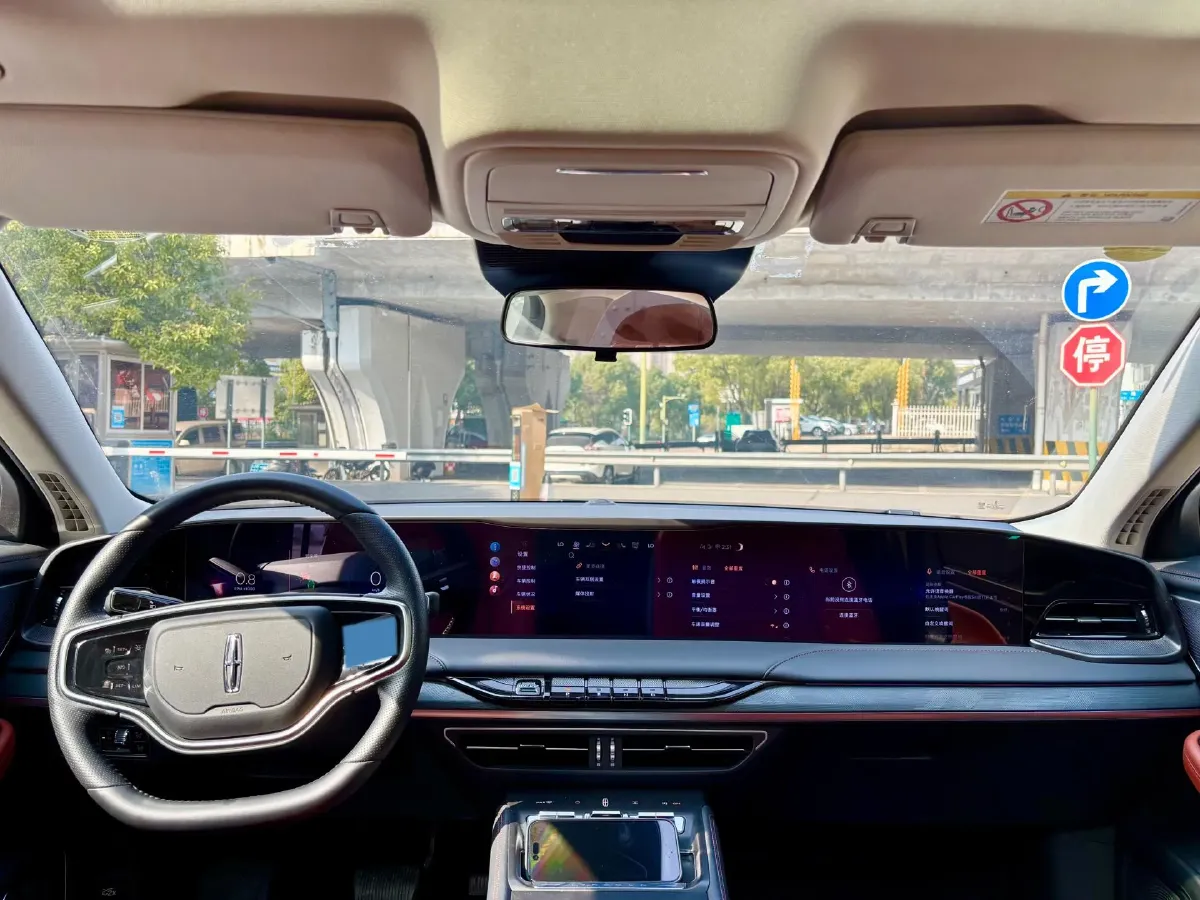 2024 Lincoln Z 2.0T 261HP L4 8AT,autocango,china used car exporter,china ev exporter,chinese used car exporter,chinese used ev exporter