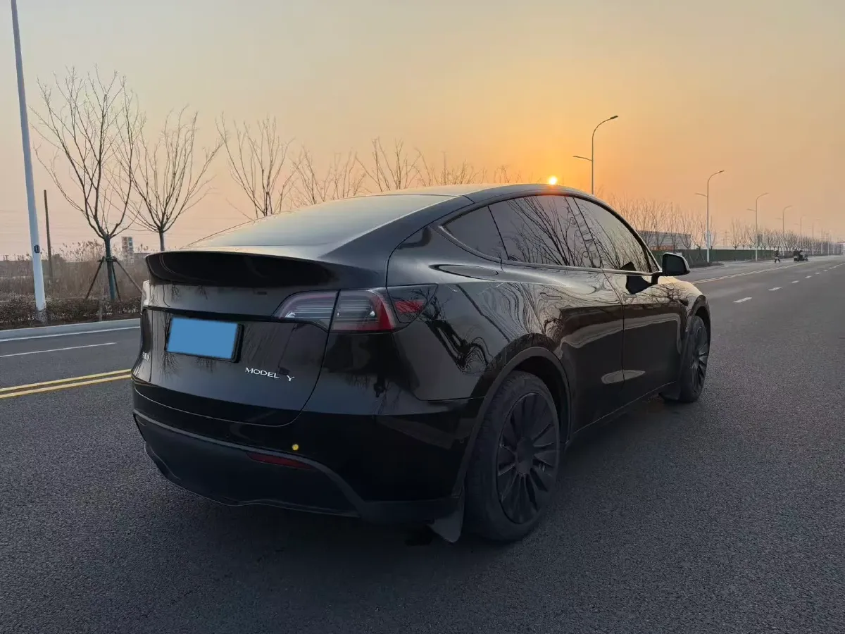 2022 Tesla Model Y BEV 60KWH,autocango,china used car exporter,china ev exporter,chinese used car exporter,chinese used ev exporter