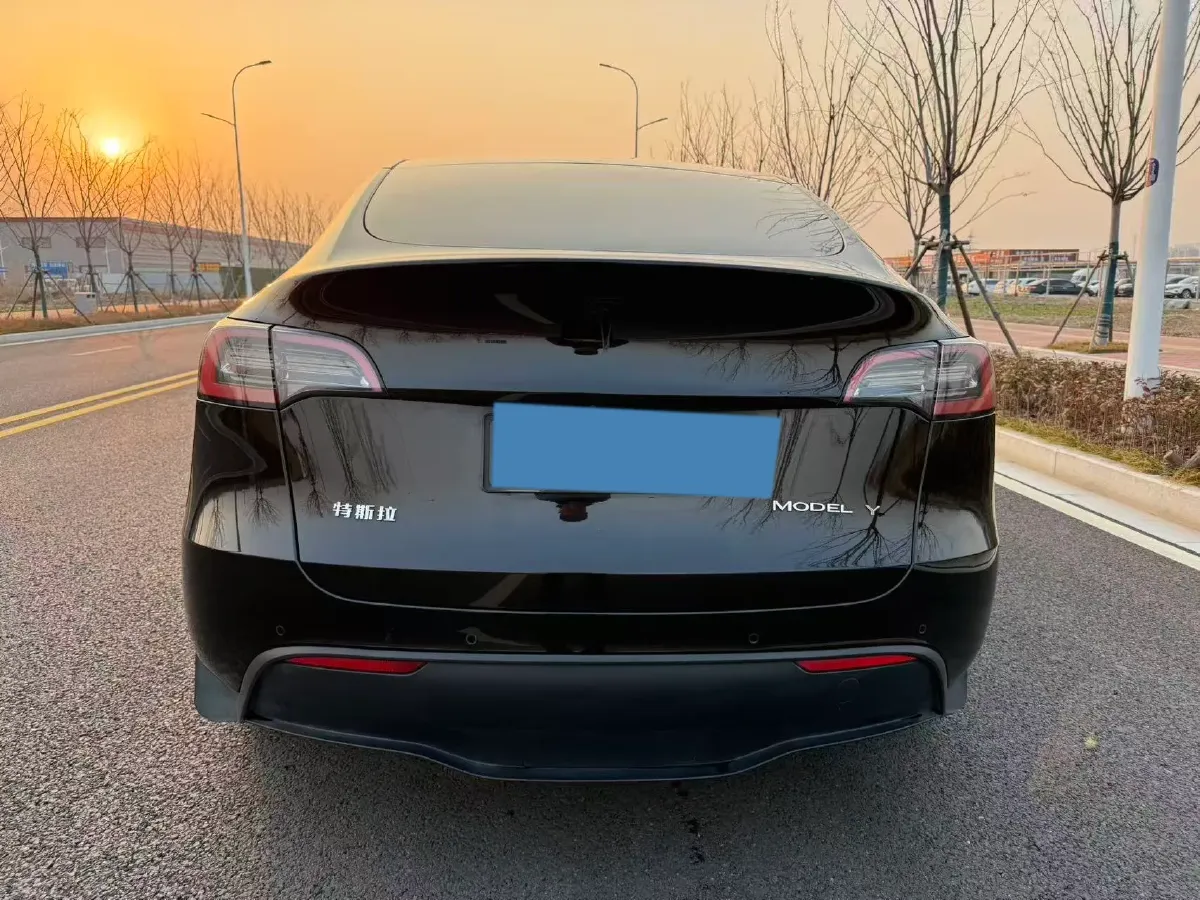 2022 Tesla Model Y BEV 60KWH,autocango,china used car exporter,china ev exporter,chinese used car exporter,chinese used ev exporter