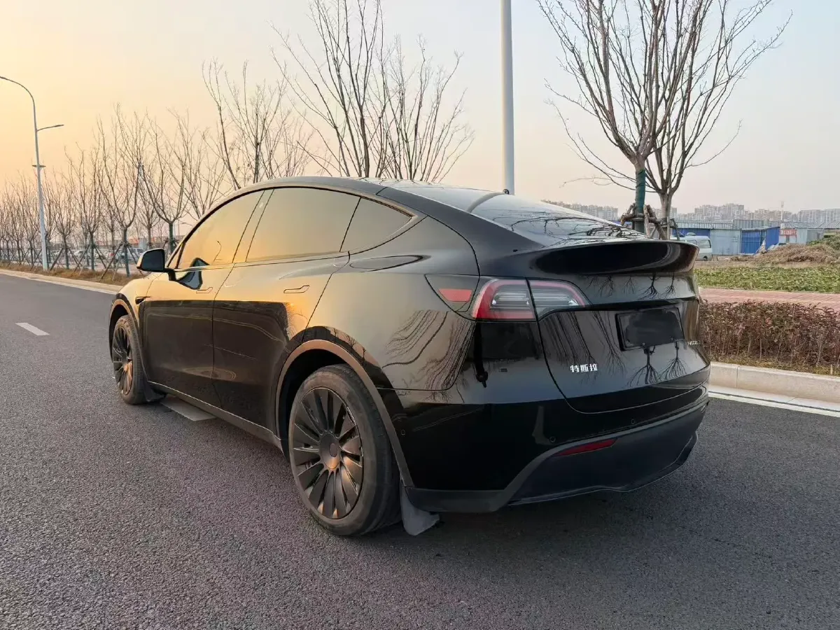 2022 Tesla Model Y BEV 60KWH,autocango,china used car exporter,china ev exporter,chinese used car exporter,chinese used ev exporter