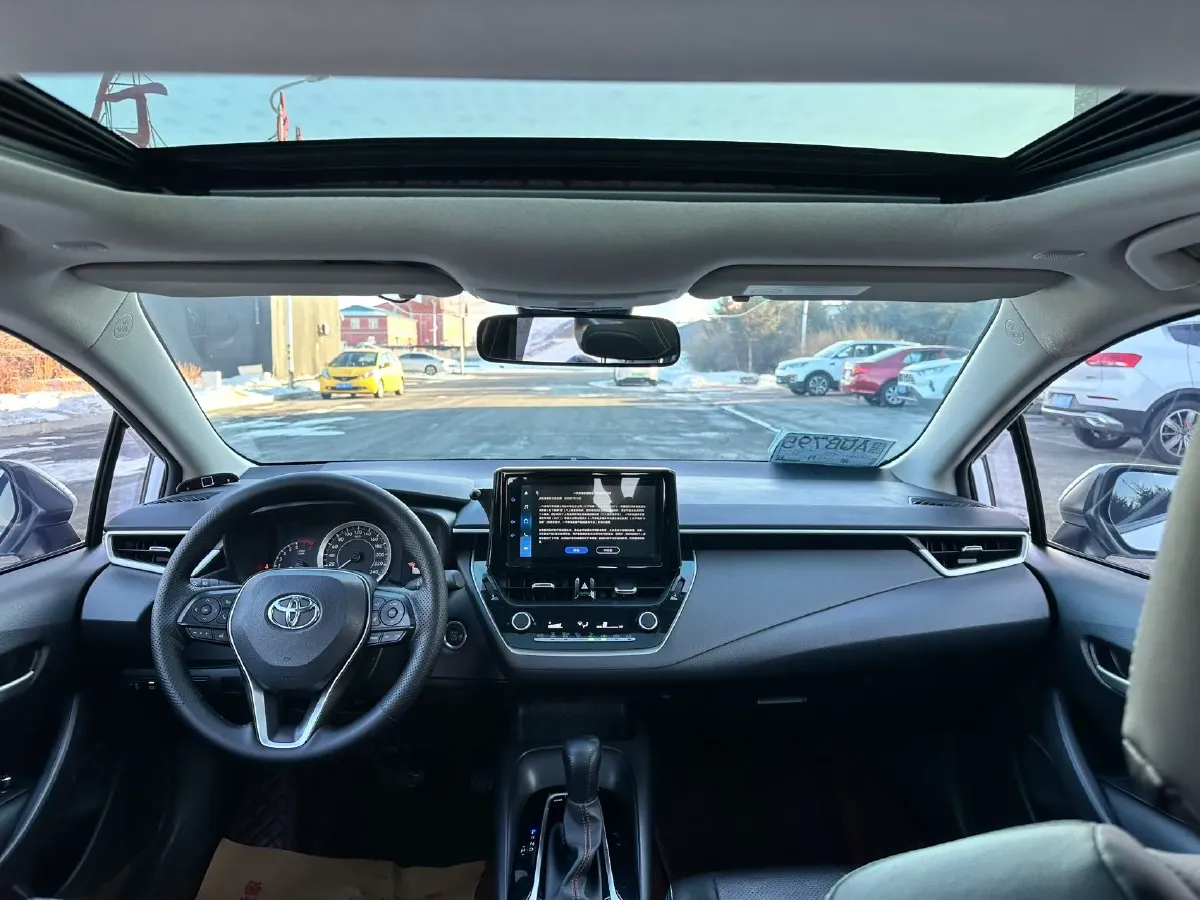 2021 Toyota Corolla 1.2T 116HP L4 CVT,autocango,china used car exporter,china ev exporter,chinese used car exporter,chinese used ev exporter