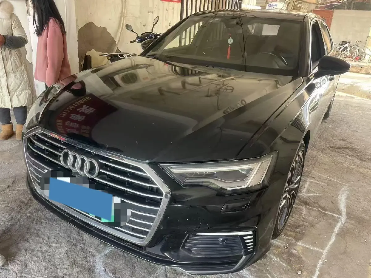 2020 Audi A6L 2.0T 252HP L4 7DCT PHEV 14.1KWH,autocango,china used car exporter,china ev exporter,chinese used car exporter,chinese used ev exporter