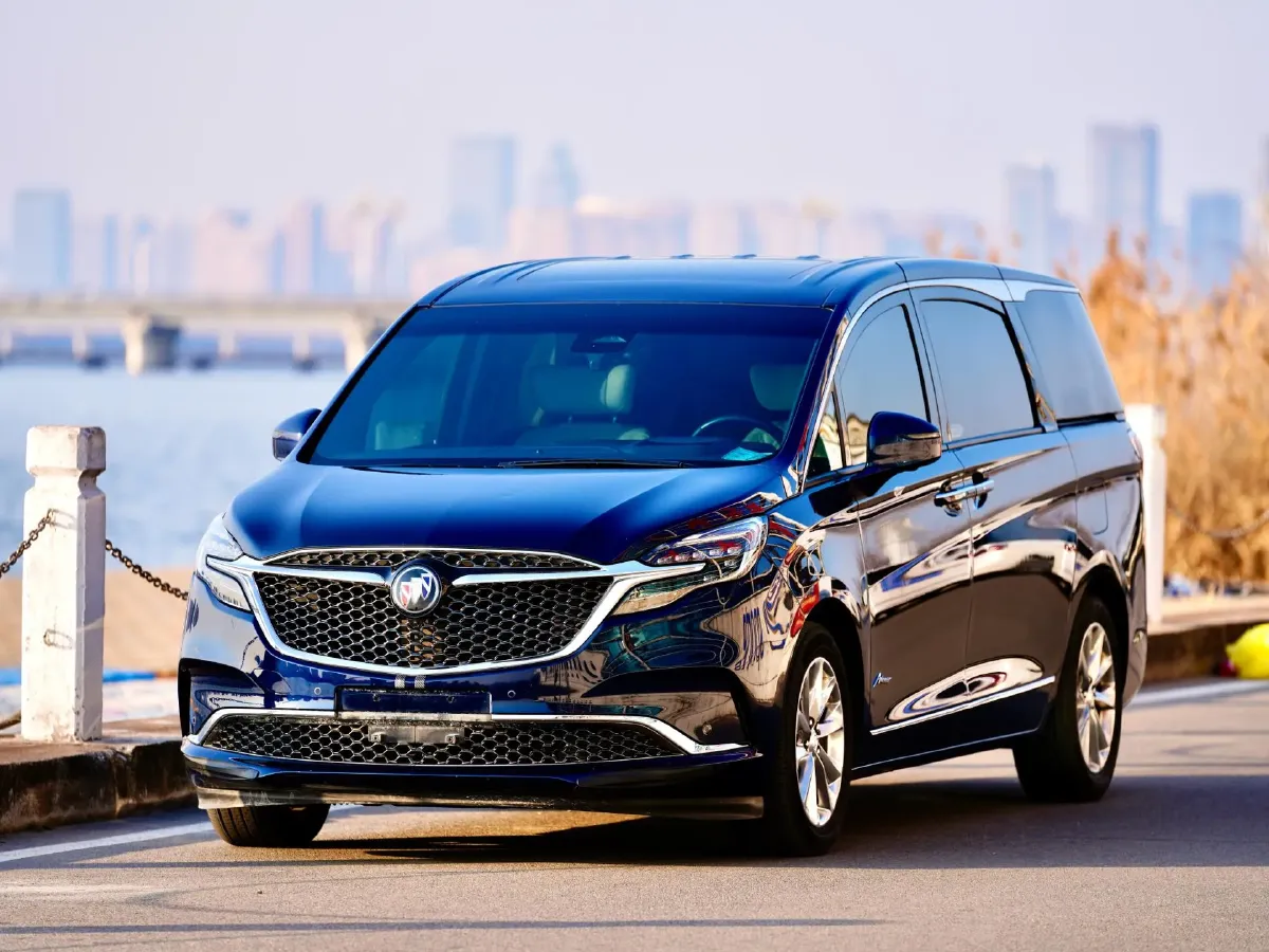 2022 Buick GL8 2.0T 237HP L4 9AT,autocango,china used car exporter,china ev exporter,chinese used car exporter,chinese used ev exporter