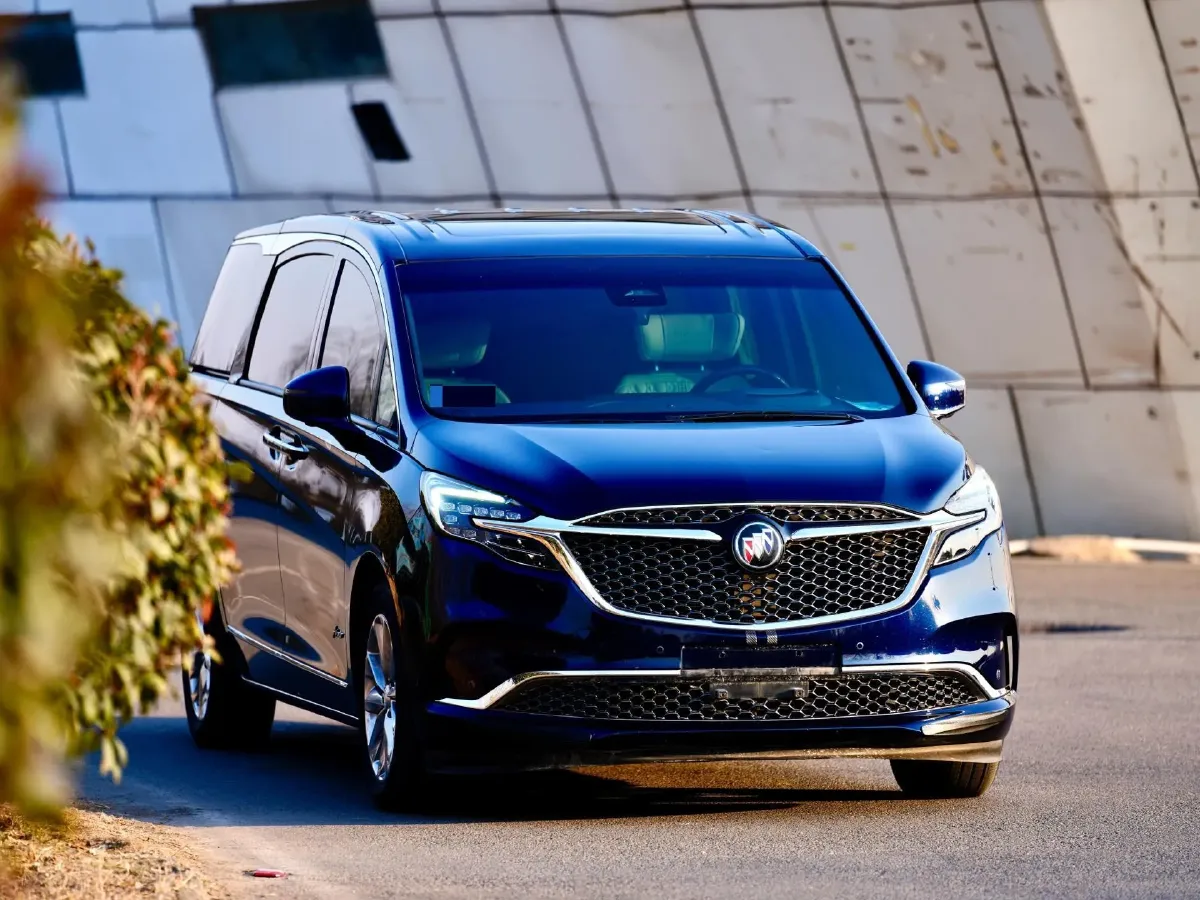 2022 Buick GL8 2.0T 237HP L4 9AT,autocango,china used car exporter,china ev exporter,chinese used car exporter,chinese used ev exporter