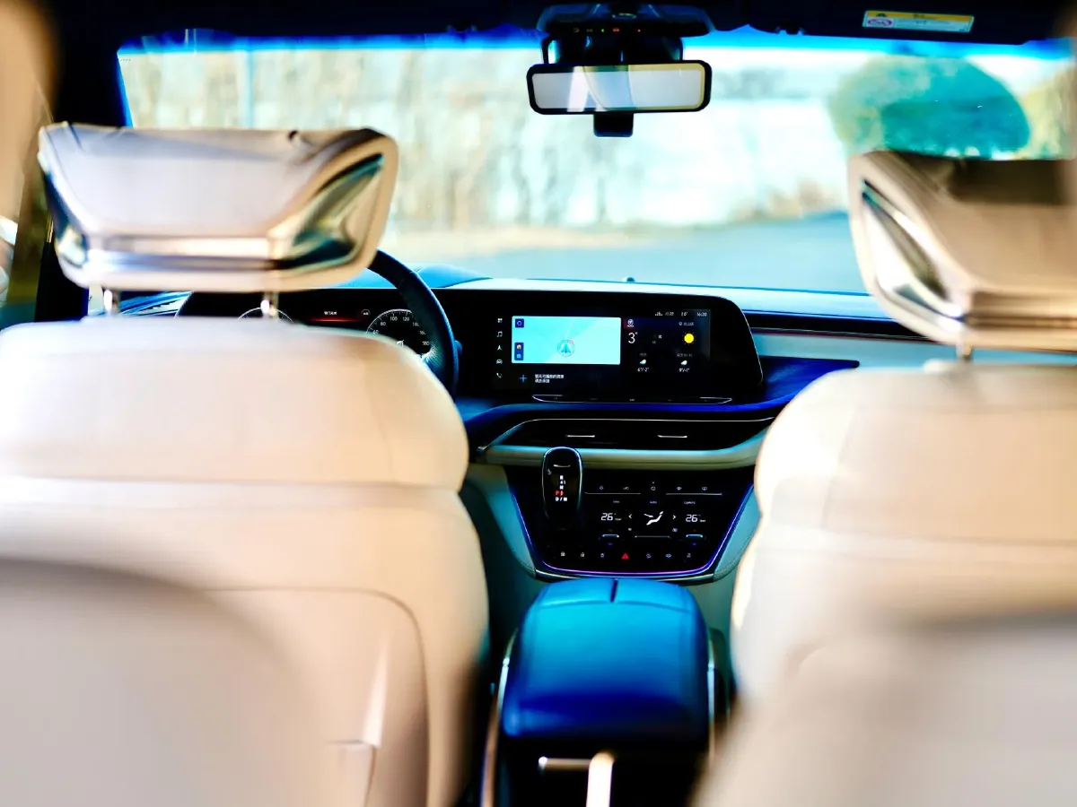 2022 Buick GL8 2.0T 237HP L4 9AT,autocango,china used car exporter,china ev exporter,chinese used car exporter,chinese used ev exporter