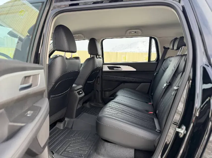 2025 Haval H5 2.0T 224HP L4 8AT,autocango,china used car exporter,china ev exporter,chinese used car exporter,chinese used ev exporter