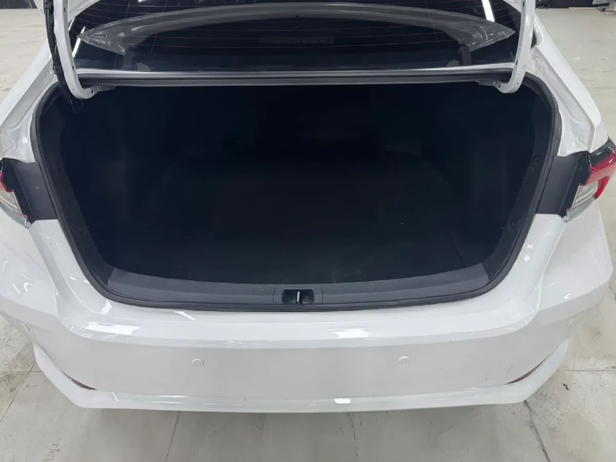 2023 Toyota Corolla 1.2T 116HP L4 CVT,autocango,china used car exporter,china ev exporter,chinese used car exporter,chinese used ev exporter