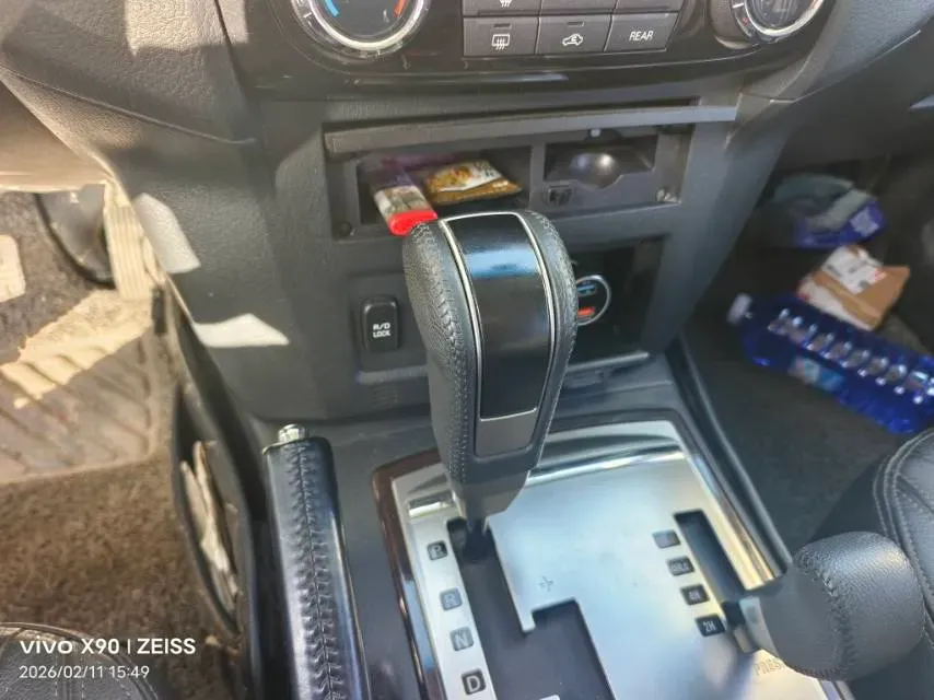 2018 Mitsubishi Pajero 3.0L 174HP V6 5AT,autocango,china used car exporter,china ev exporter,chinese used car exporter,chinese used ev exporter