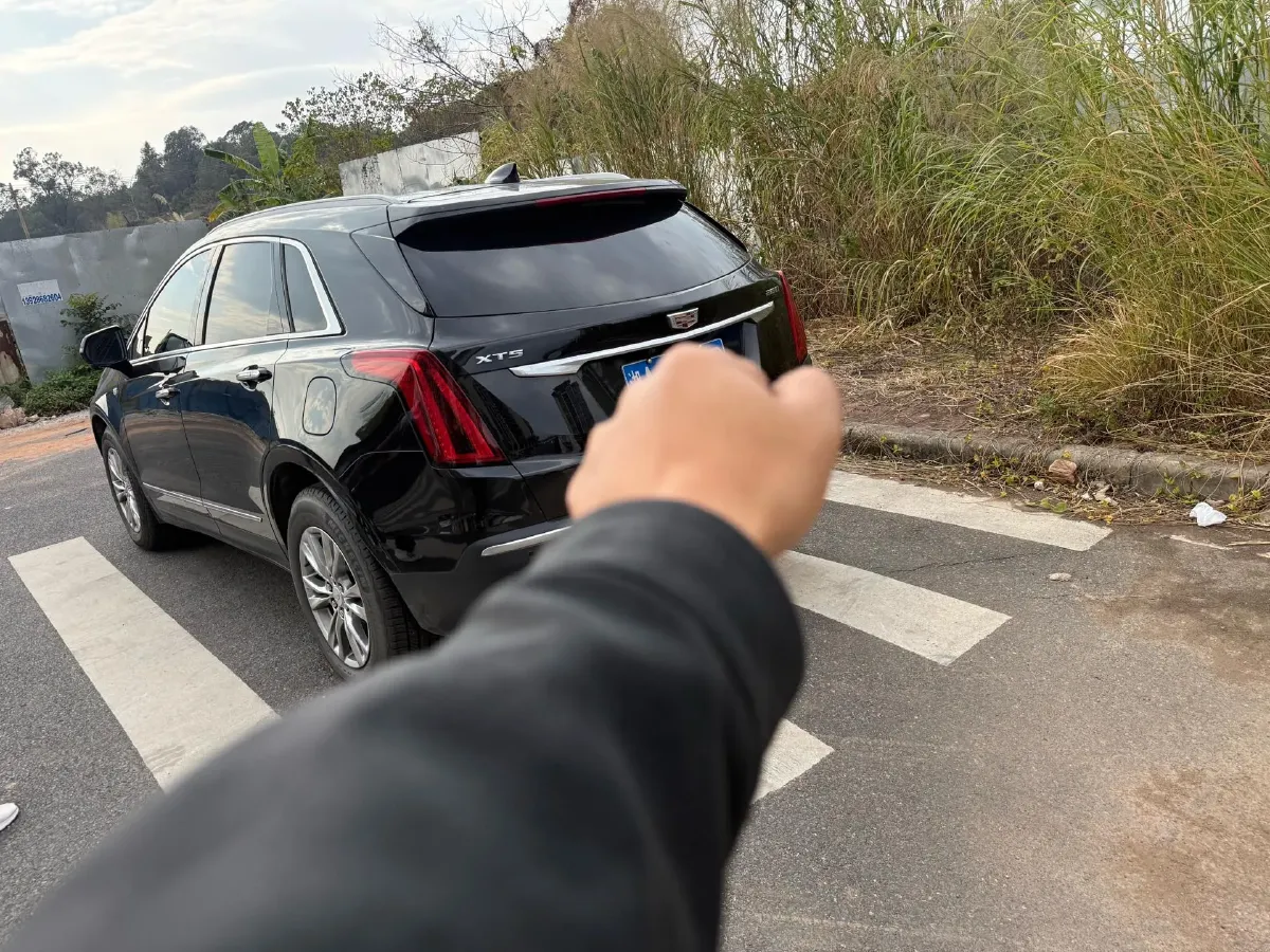 2020 Cadillac XT5 2.0T 237HP L4 9AT,autocango,china used car exporter,china ev exporter,chinese used car exporter,chinese used ev exporter