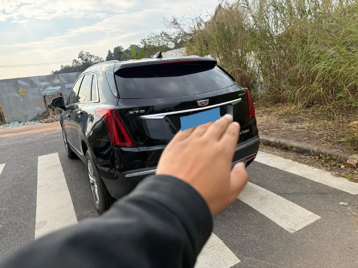 2020 Cadillac XT5 2.0T 237HP L4 9AT,autocango,china used car exporter,china ev exporter,chinese used car exporter,chinese used ev exporter