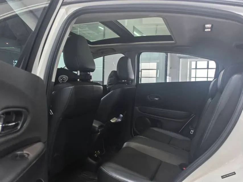 2020 Honda Vezel 1.5L 131HP L4 CVT,autocango,china used car exporter,china ev exporter,chinese used car exporter,chinese used ev exporter