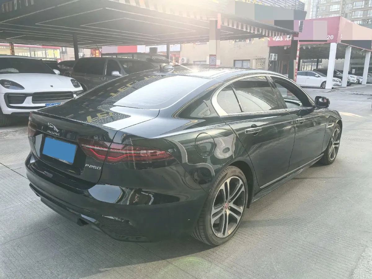 2021 Jaguar XEL 2.0T 250HP L4 8AT,autocango,china used car exporter,china ev exporter,chinese used car exporter,chinese used ev exporter