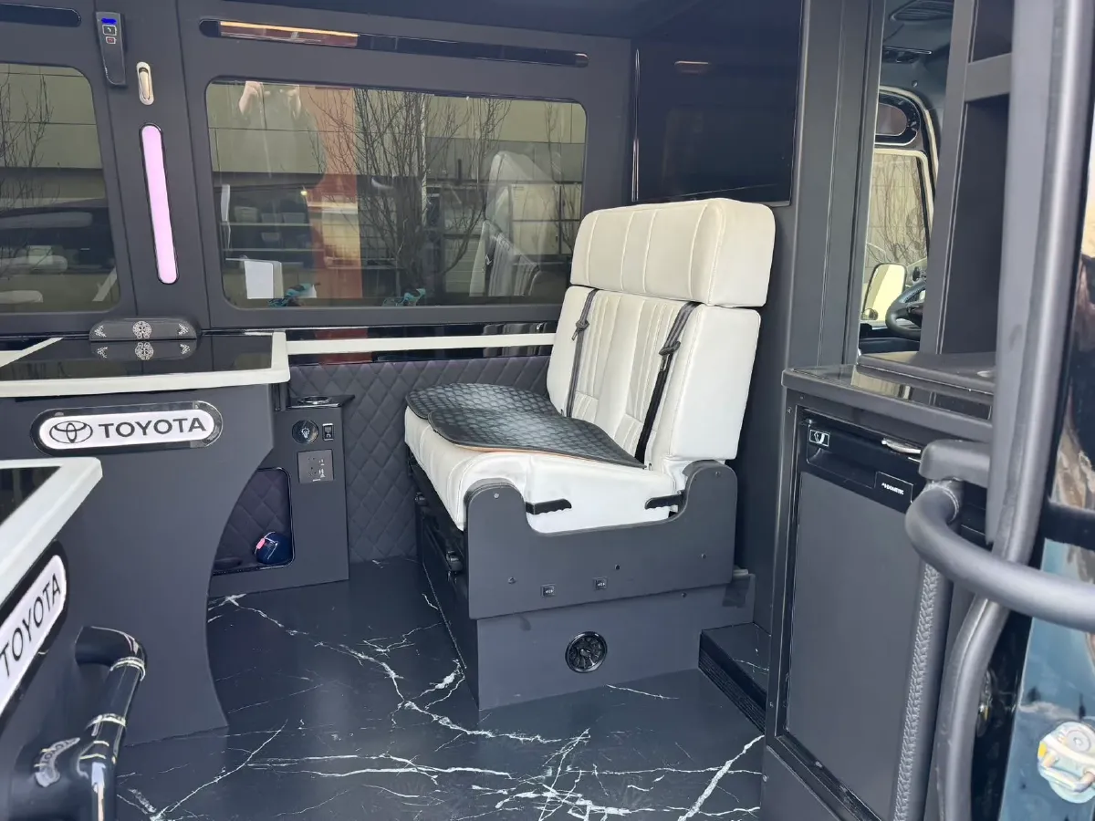 2020 Skoda Kamiq 1.5L 112HP L4 5MT,autocango,china used car exporter,china ev exporter,chinese used car exporter,chinese used ev exporter