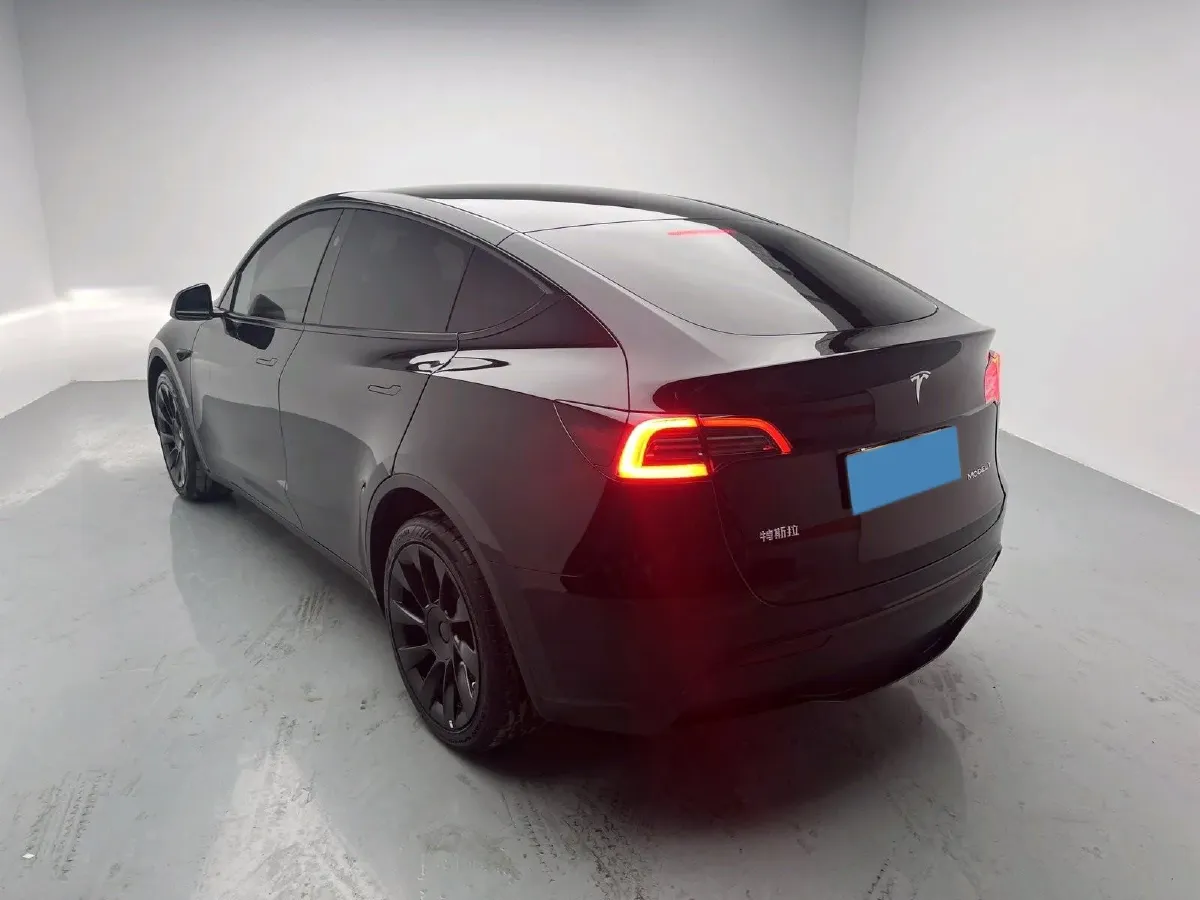2024 Tesla Model Y BEV 78.4KWH,autocango,china used car exporter,china ev exporter,chinese used car exporter,chinese used ev exporter