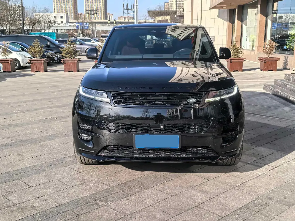 2025 Land Rover Range Rover Sport 3.0T 400HP L6 8AT,autocango,china used car exporter,china ev exporter,chinese used car exporter,chinese used ev exporter