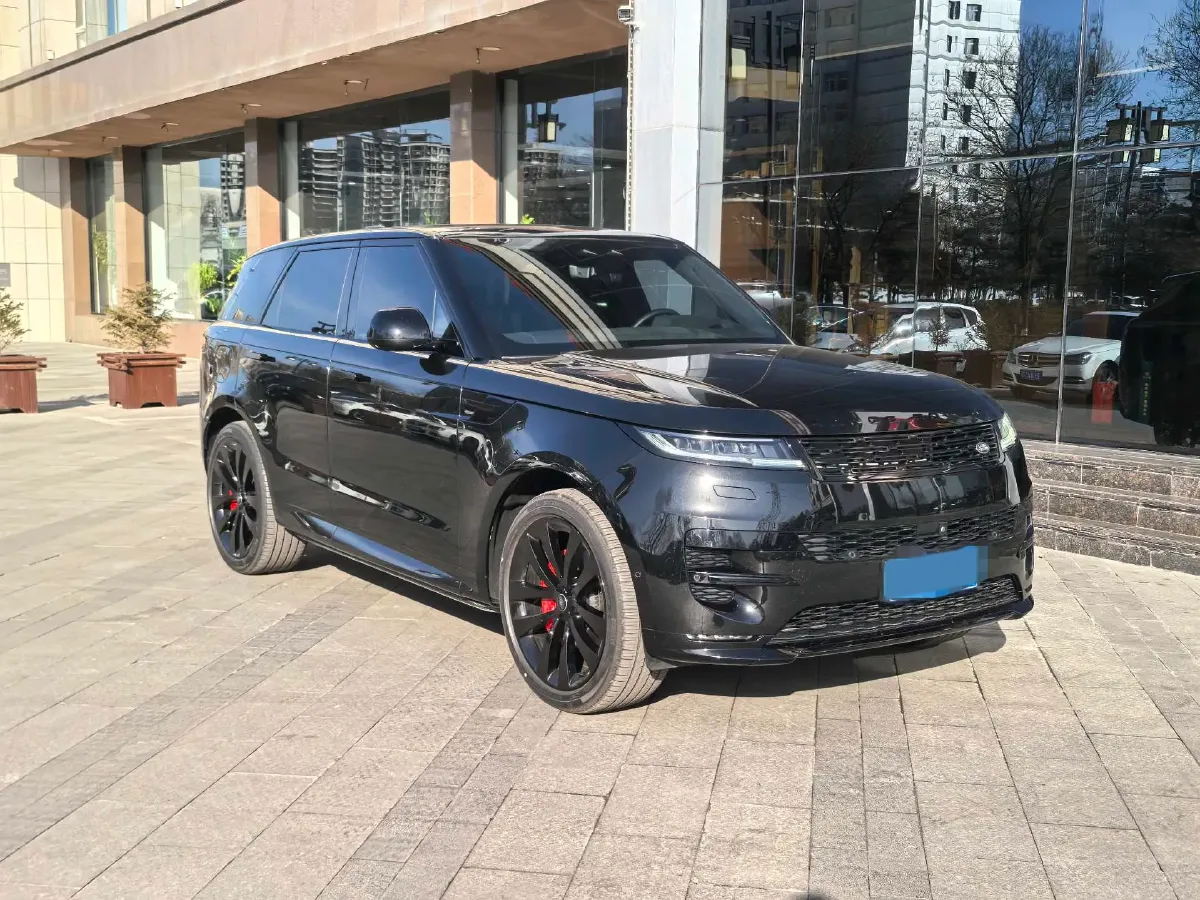2025 Land Rover Range Rover Sport 3.0T 400HP L6 8AT,autocango,china used car exporter,china ev exporter,chinese used car exporter,chinese used ev exporter